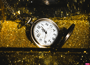 pocket watch golden sparkles